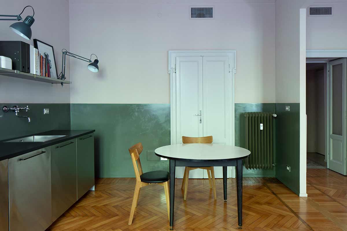kickoffice-casa-da-kitchen-wood-green-door-stainlesssteel